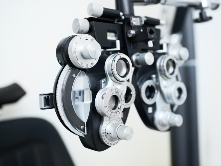 eye exam equipment